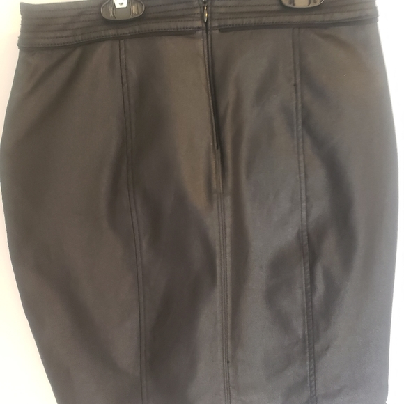 NWOT WHBM denim coated pencil skirt 0 - Picture 4 of 4